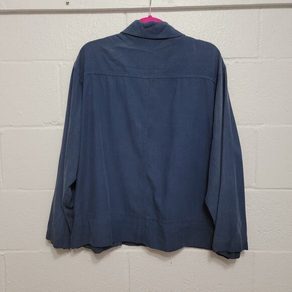 Blue Silk Jacket - Picture 2 of 10